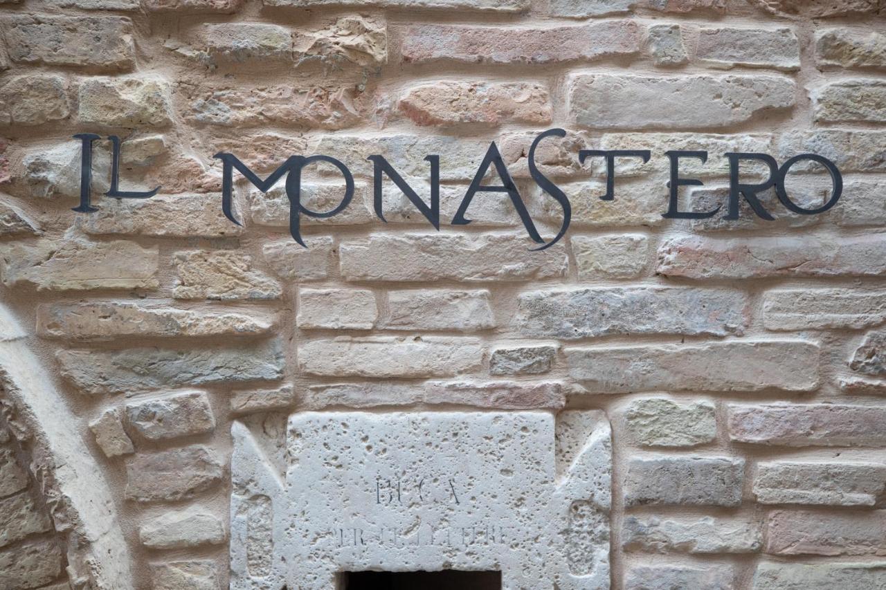 The Monastery - Unique Vacation Home Monteprandone Bagian luar foto