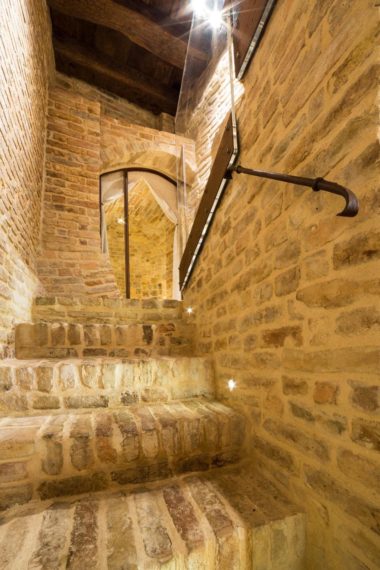 The Monastery - Unique Vacation Home Monteprandone Bagian luar foto