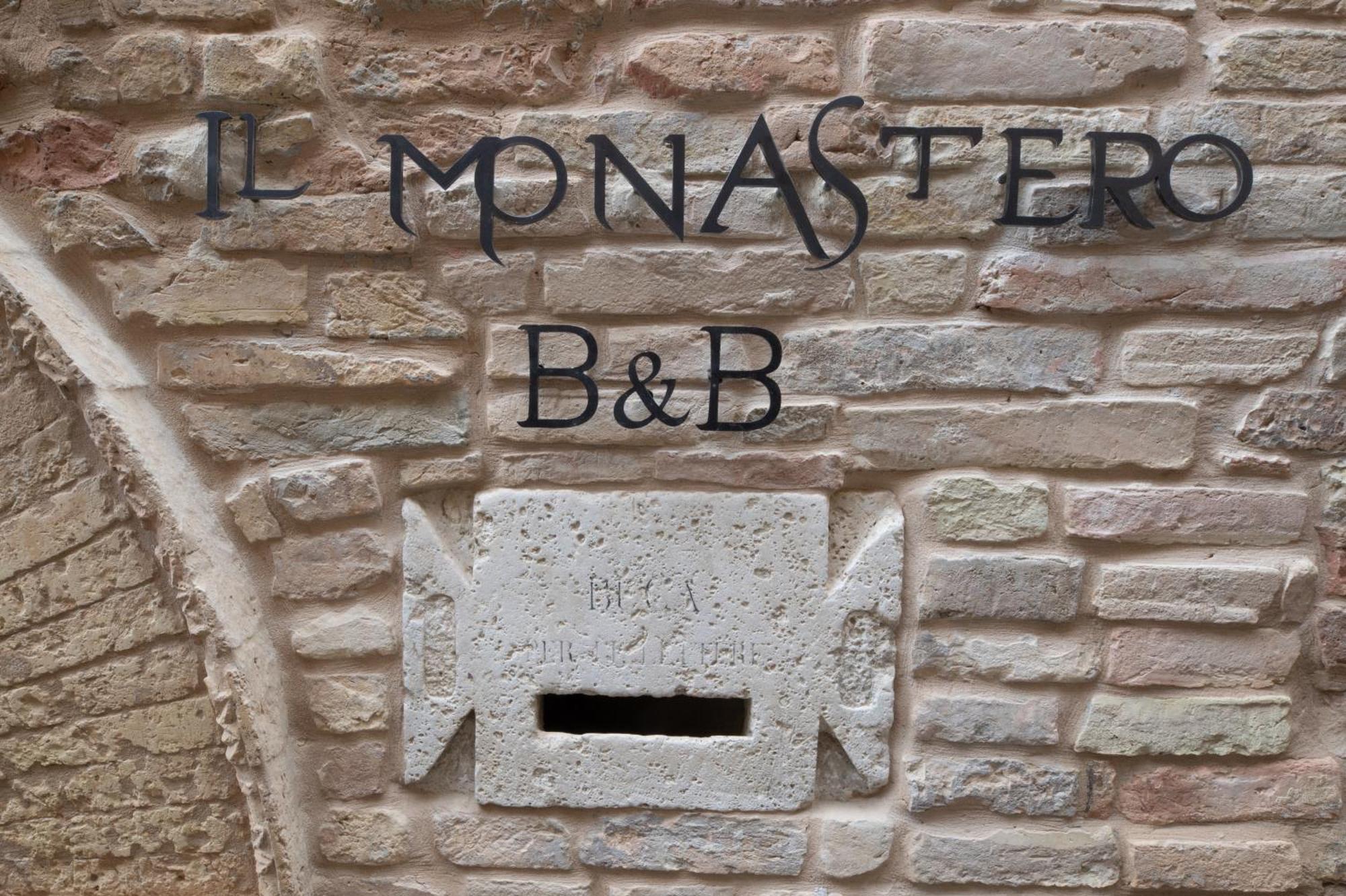 The Monastery - Unique Vacation Home Monteprandone Bagian luar foto