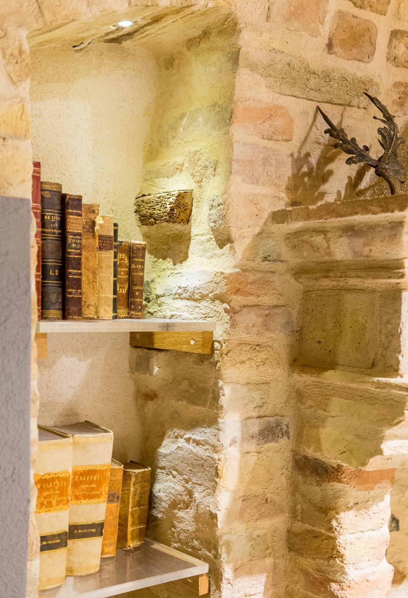 The Monastery - Unique Vacation Home Monteprandone Bagian luar foto